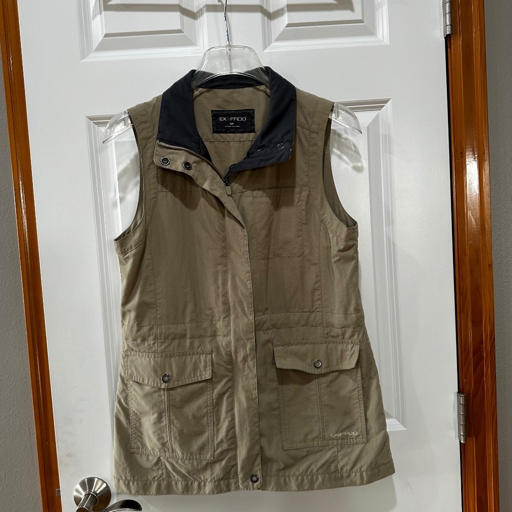 Exofficio safari vest.  Pockets galore!